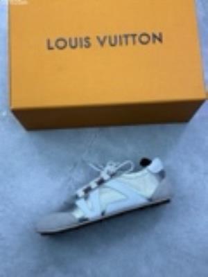 wholesale quality women louis vuitton shoes model no. 531